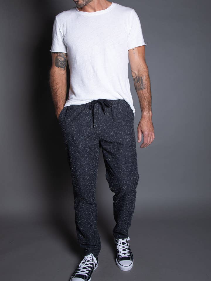 Pantalon de travail décontracté Carlton pour homme pour la vente par Mika Jaymes