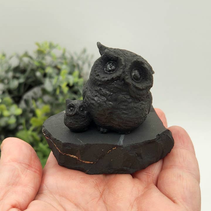 Meraki Gemstones - Wholesale Decorative Figurine - Shungite Figurine Owl and Owlet - EMF Protection (6.5x4x5cm)