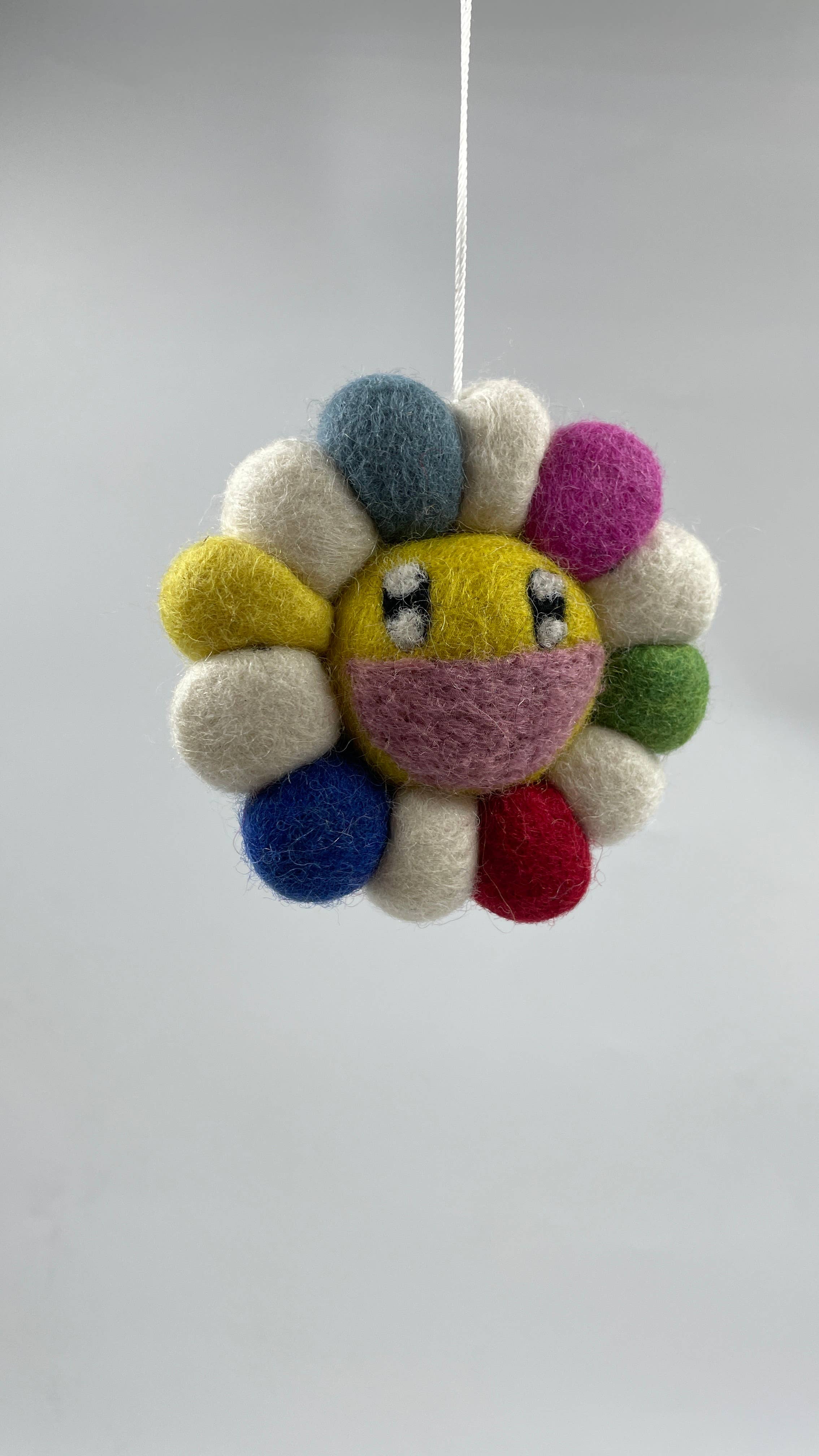 Funky Yak Ltd – wholesale Keychain – Women's – Handmade Cute Felt Sunflower Keyrings with Pin0