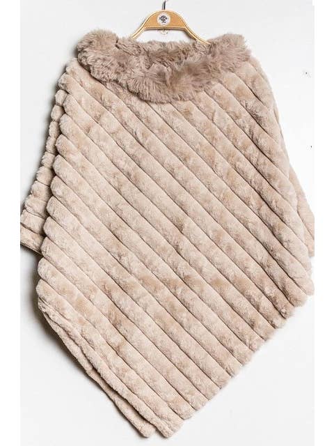 LOOWIE - Wholesale Poncho - Women's - 068 Poncho Striped Fake Faux Fur Loowie4