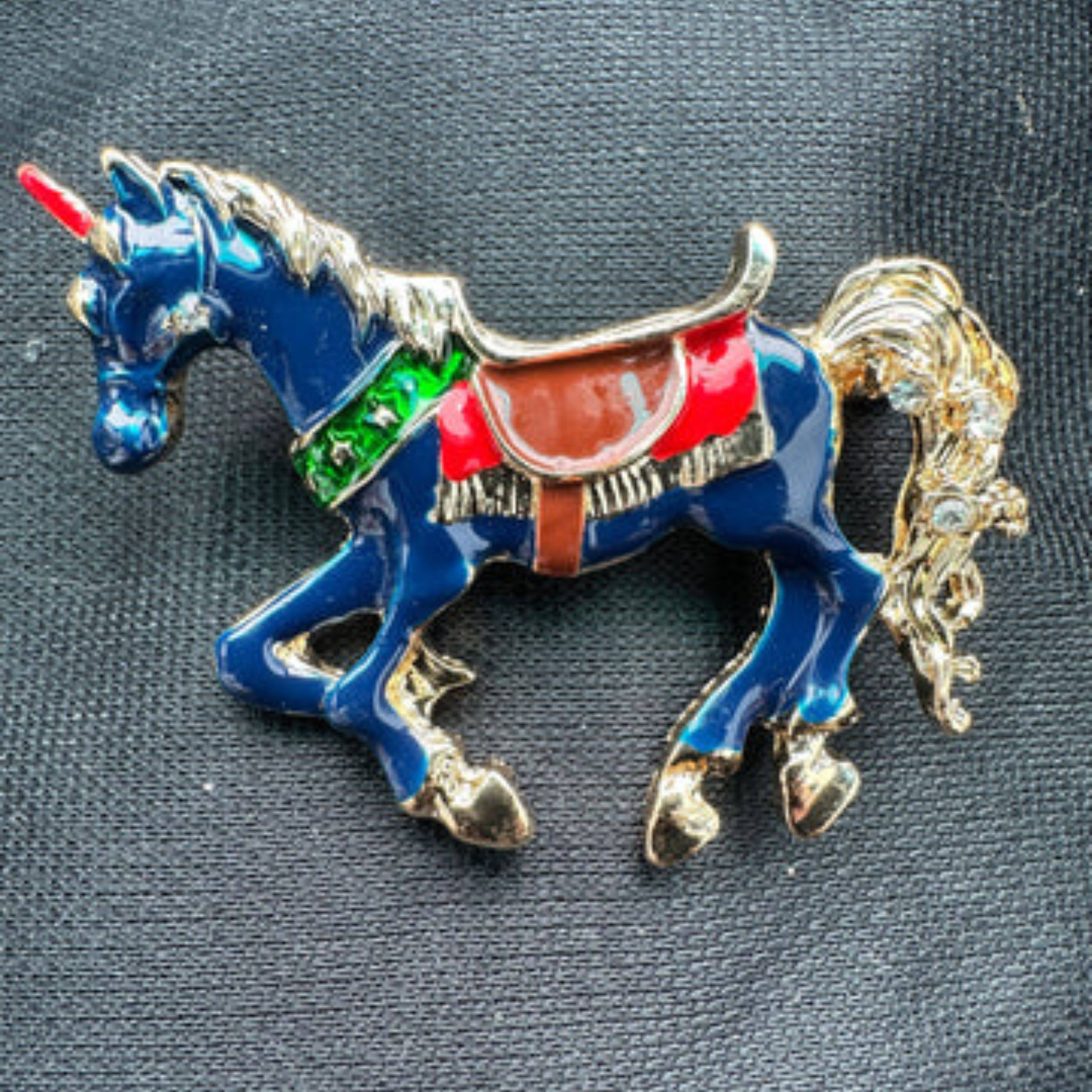 Magnifique Hearts - Wholesale Broche - Betoverende eenhoornbroche collectie decoratieve sieraden4