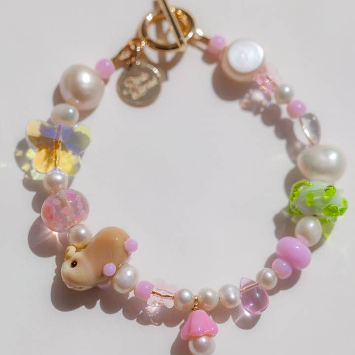 Picnic Blanket - Wholesale Beaded Bracelet - Golden Guinea Pig Bracelet