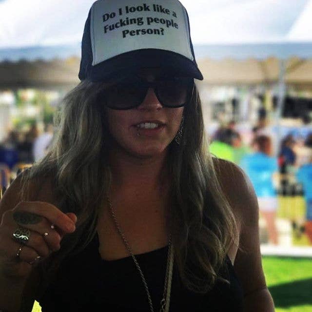 Sehe ich aus wie ein Trucker-Hut für verdammte Leute für den Großhandel von Inappropriate Trucker Hats