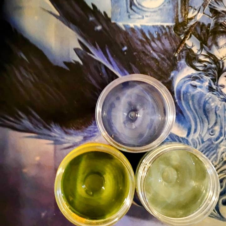 Collection de Peintures Miniatures pour la vente par Fool's Moon Entertainment, Inc.