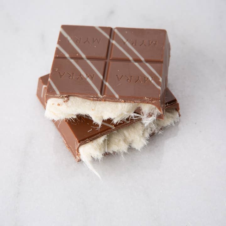 Carian's Bistro Chocolates - Wholesale Chocolate Bar - VIRAL ANGEL HAIR CHOCOLATE BAR (COTTON CANDY)