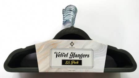 Concepts In Time – Cabides por atacado – Conjunto de 25 Cabides Aveludados para Adultos5