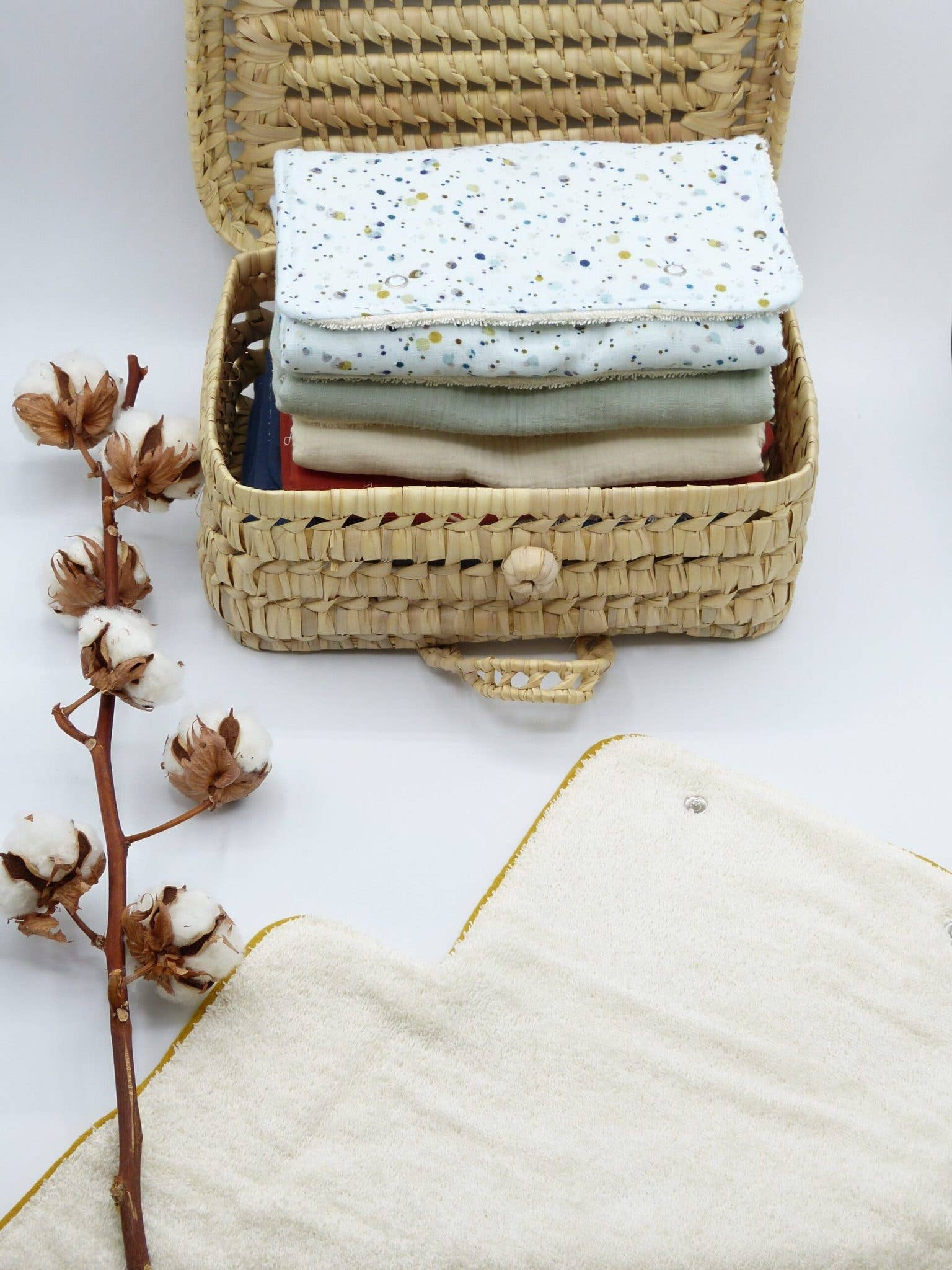 Tijala - Wholesale Bedding Blanket - Kids & Baby - Nomadic changing mat in organic cotton - Terracotta1