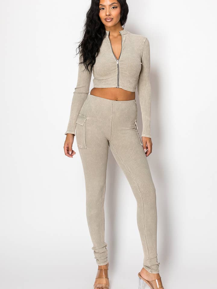 TS6178 - Washed Ribbed Zipper Top Pocketed Leggings set for wholesale by A Ellen