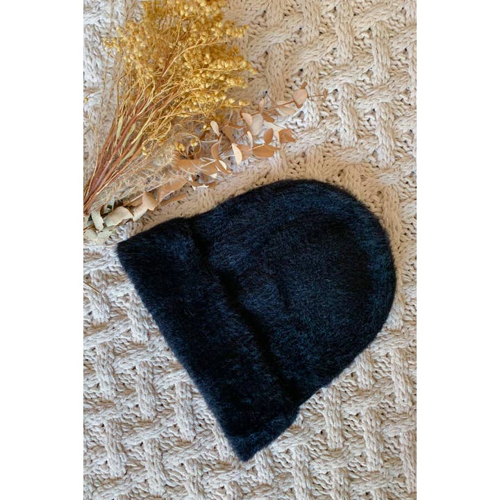 AMOLI - Wholesale Beanie - Women's - Soft Warm Ribbed Fuzzy Faux Angora Beanie
