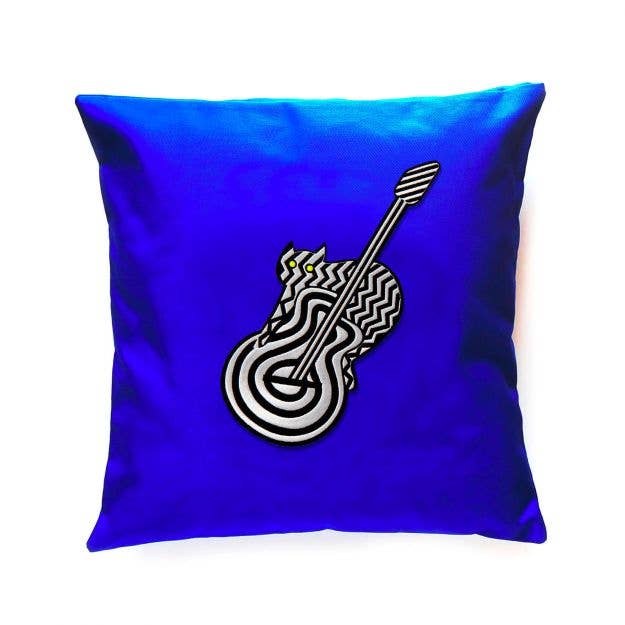 Macon & Lesquoy - Wholesale Throw Pillow Cover - Machine embroidered cushion cover - Folk Guitare
