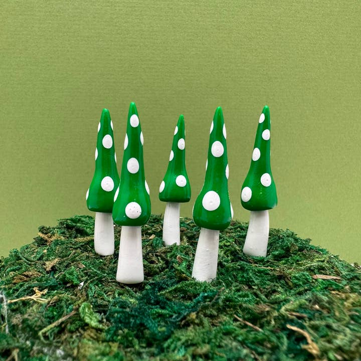 Mystical Woodlands - Wholesale Garden/Lawn Stake - Fairy Garden Mushroom Plant Pick - Gnome Style
