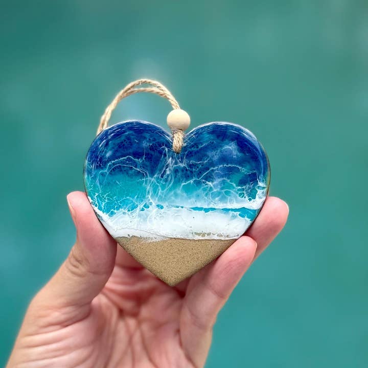 Artful Nests - Wholesale Ornament - Ocean Resin Heart Ornament: Beach Inspired Decor - Christmas Tree Ornament Newlywed Anniversary6