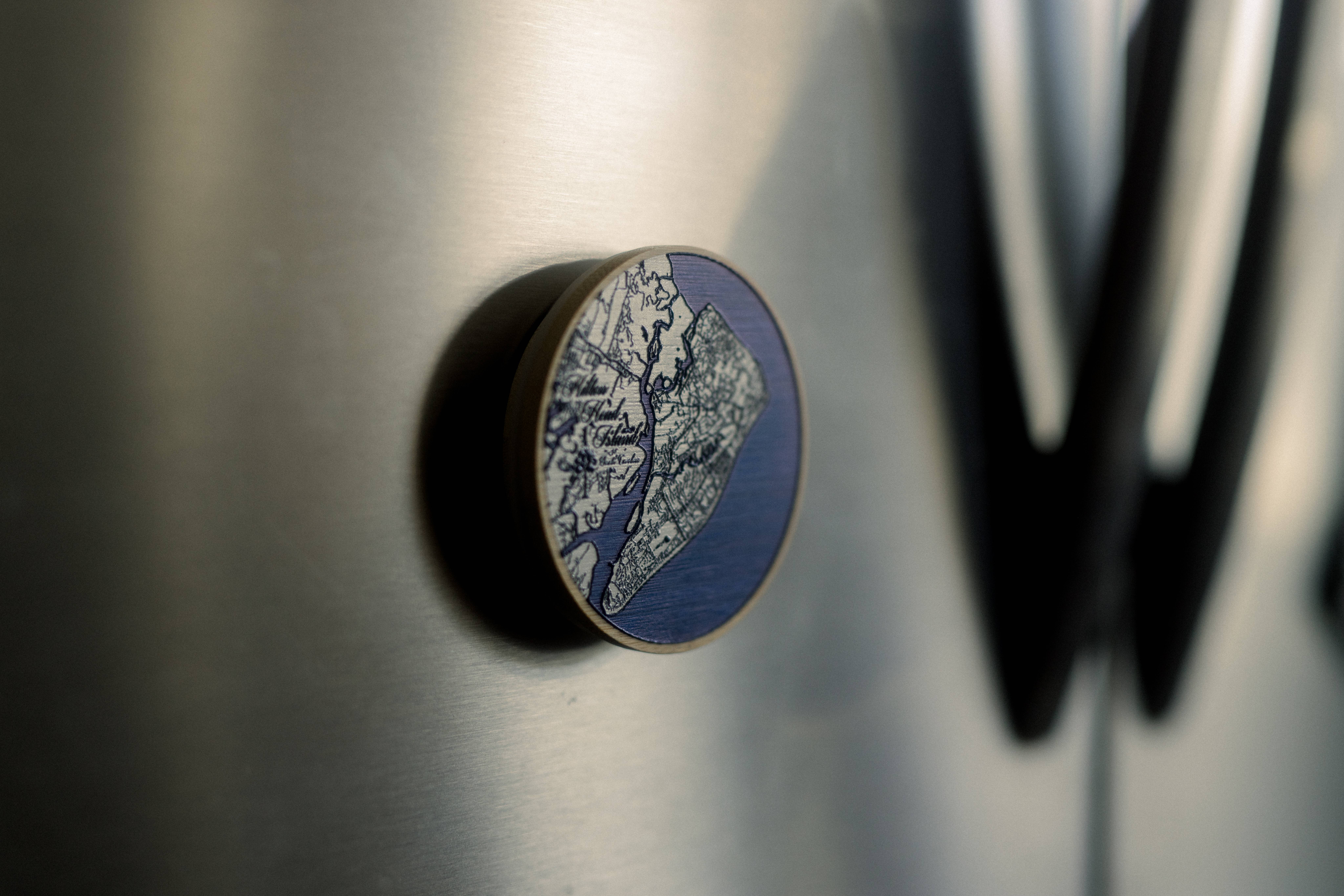 Fire & Pine - Wholesale Pot/gevulde kaars - Drievoudige Gebruik Kaars: Mannenspul met Aangepaste Magnetische Deksel4