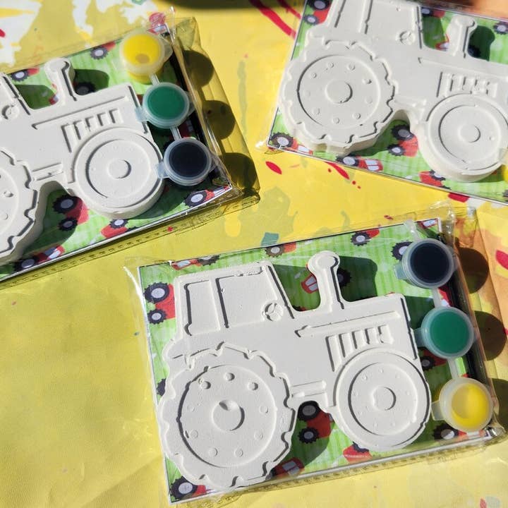 Snazzy Crayons - Wholesale Party Favor - Tractor Paint Kits l Party Favors l Tractor Craft