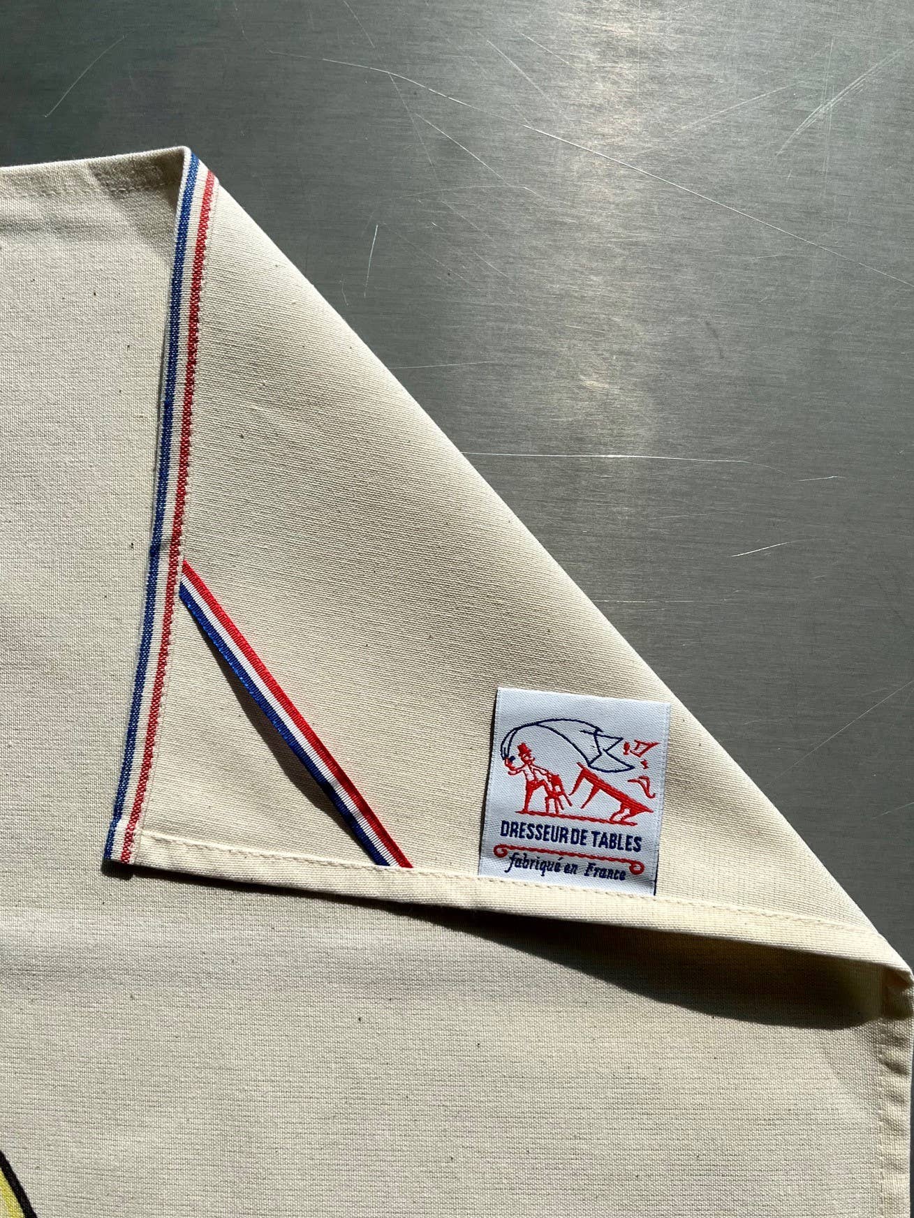 Dresseur de tables – Großhandel Geschirrtücher – HEN AU POT Geschirrtuch – 100 % Baumwolle7