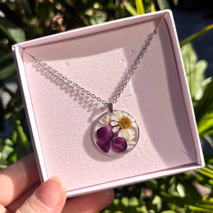 Purple Hydrangea Daisy Necklace for wholesale by Rose & Bramley
