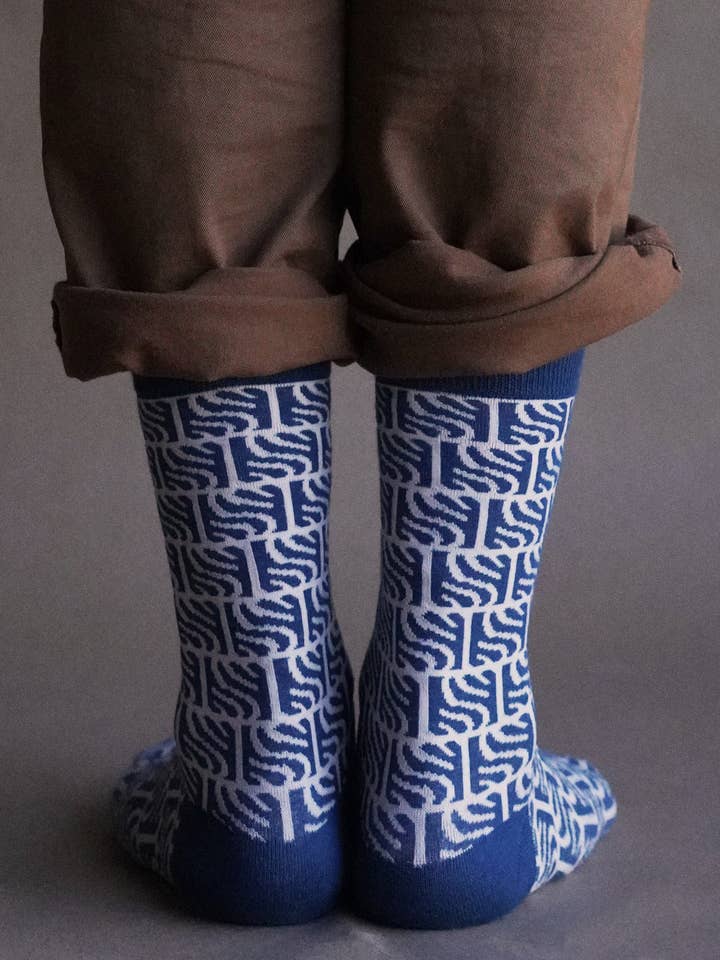 Real Fun, Wow! - Wholesale Socks - Unisex - ‘Waves’ Socks