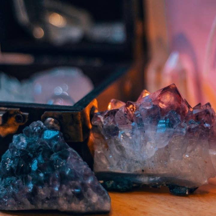 Amethyst Clusters for wholesale by CRISTALLI E STELLE