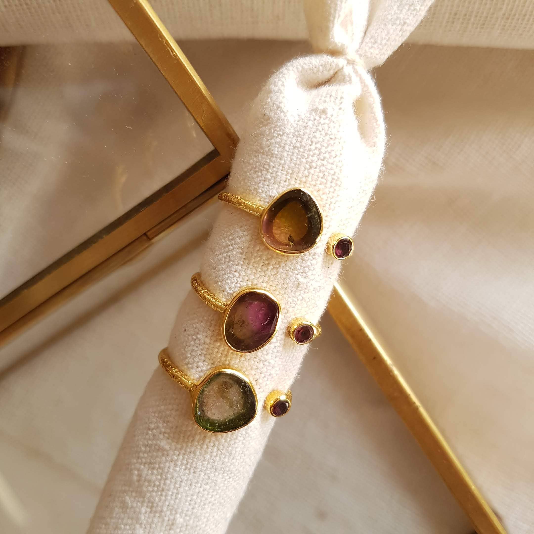 GINANDGER – wholesale Single stone/solitaire ring – MELON TOURMALINE RING - DEVA1