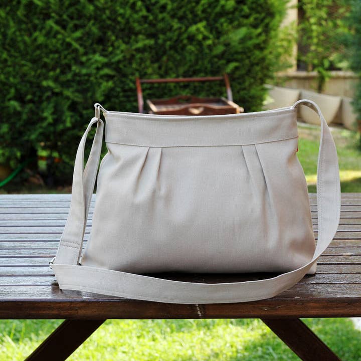 Kleine Umhängetasche aus Segeltuch, plissierte Geldbörse für Damen, weiche Tasche für den Großhandel von hippirhino