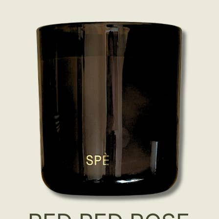 En Rød Rød Rose – Rose & Marokkansk Mynte - Sojalys - 390ml for engroshandel hos SPÈ Atelier