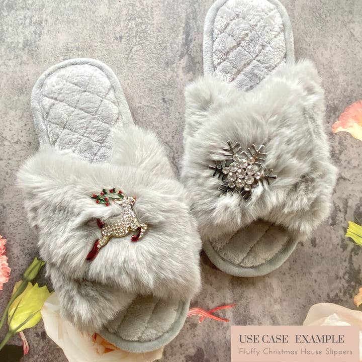 DrifWoo - Wholesale Brooch - Sparkling Snowflake Brooch Set – Gold & Silver Holiday 6