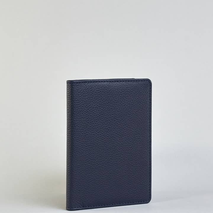 Herzilein-Wien GmbH - Wholesale Passport Case - Women's - Passhülle Leder 39