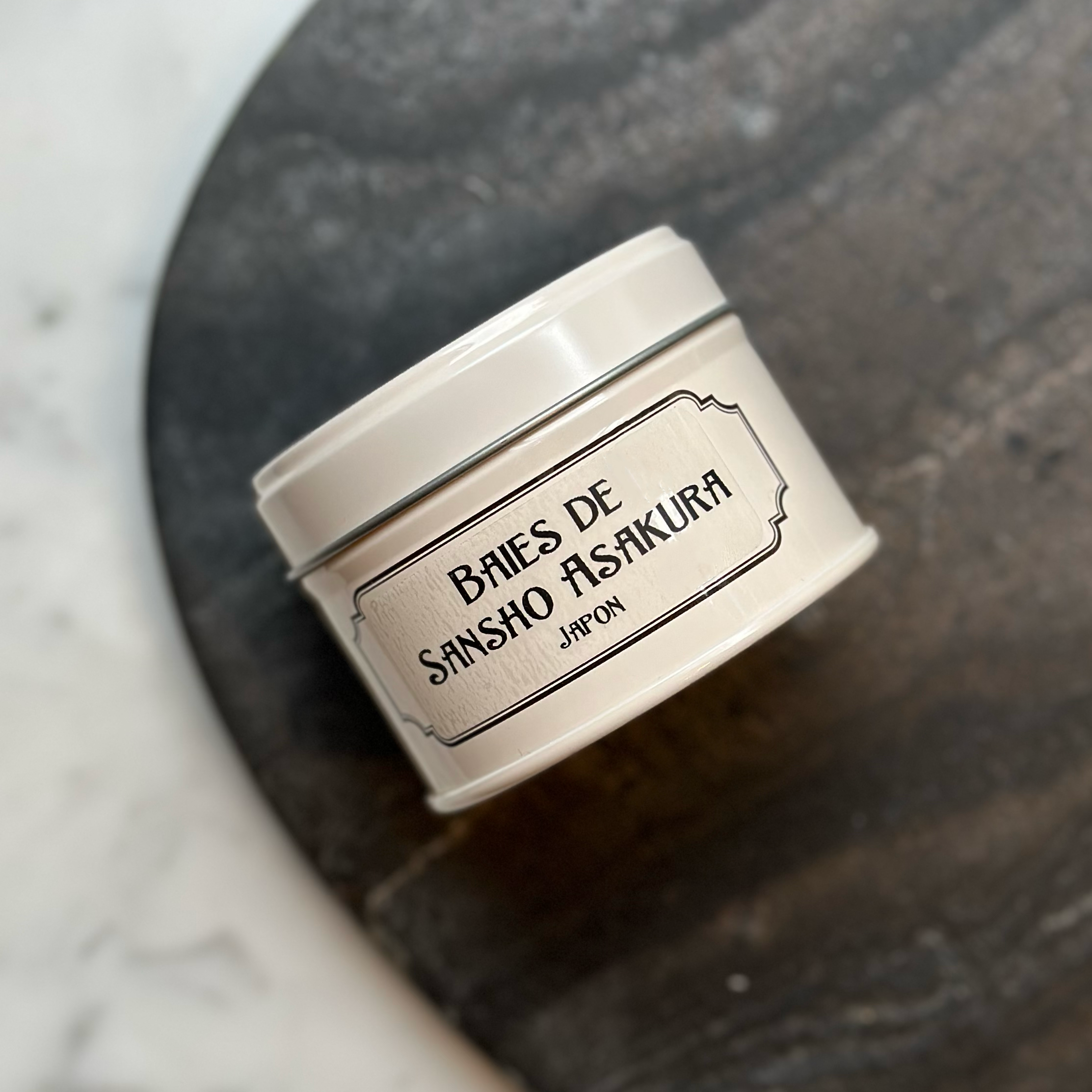 Compagnie Française des Poivres et Epices – Großhandel Gewürze – Sansho-Beeren1