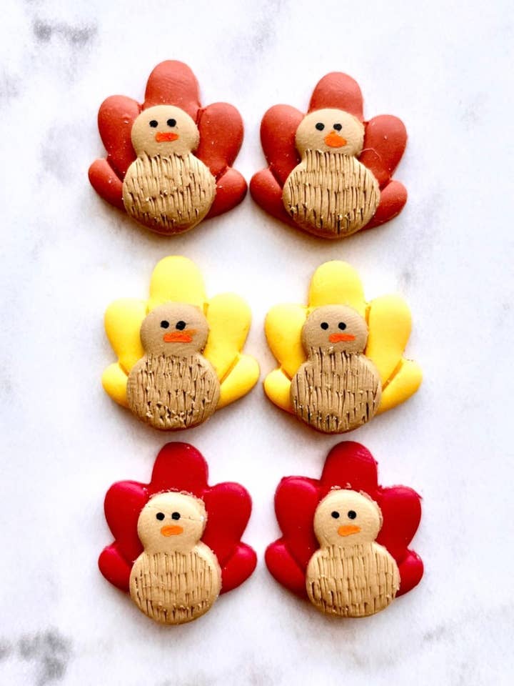 Boucles d'oreilles Thanksgiving en argile pour la vente par Clay by K