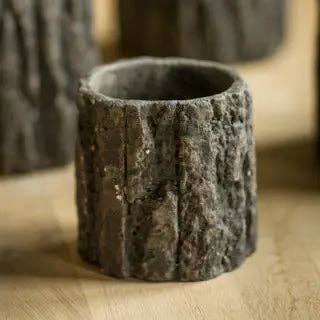 Vagabond Vintage - Wholesale Plant Pot - Round Concrete Pot with Bark Motif3