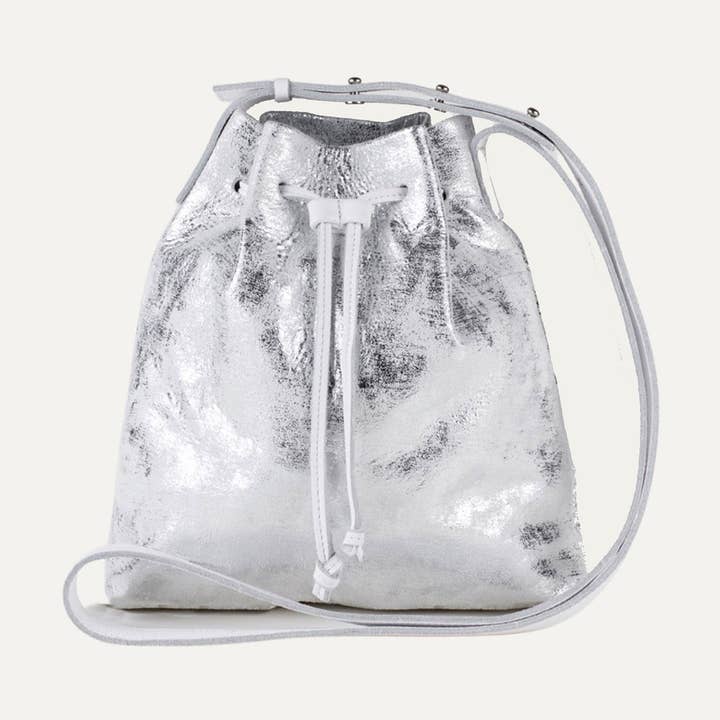 Mini-schoudertas van metaalkleurig leer met zilveren hardware voor wholesale door Paulyjen