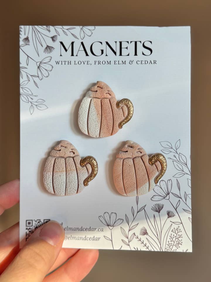 Ensemble d'aimants Tasses à café pour la vente par Elm & Cedar