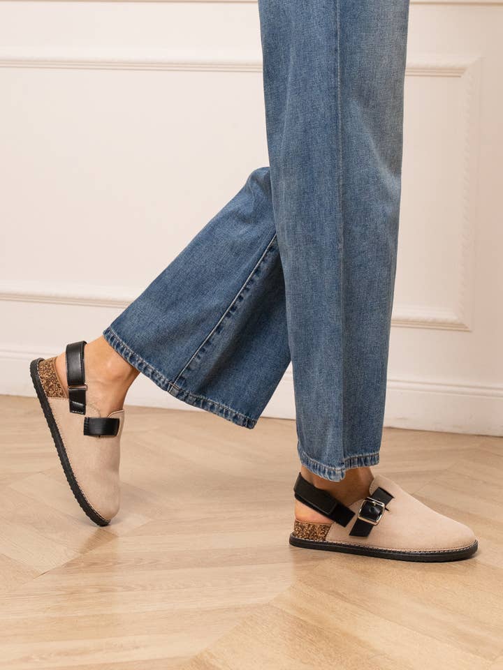 camel Vintage suede clogs 22-366 for wholesale on Faire10