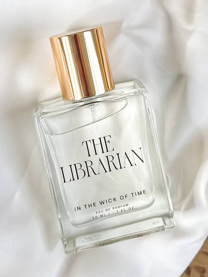 Bibliotekarien Eau de Parfum för wholesale av In the Wick of Time
