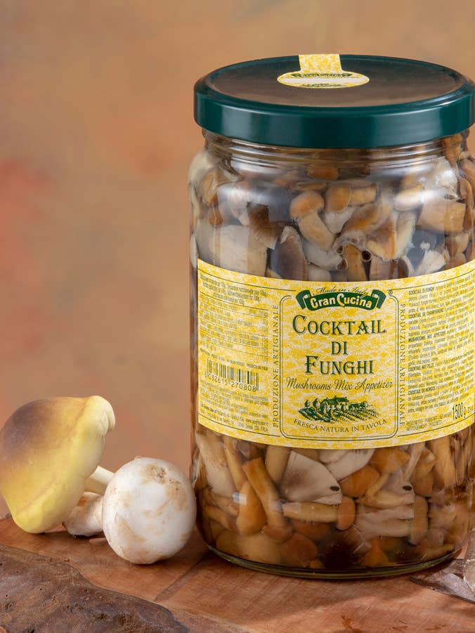 Cocktail Mushrooms Oil 1700g for wholesale by TAB GREEN LINE SRL (Gran Cucina)