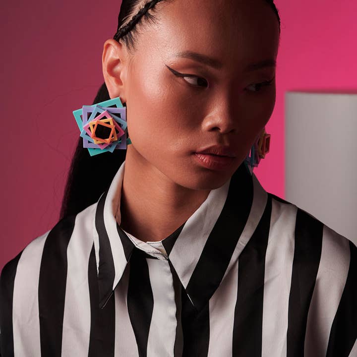 Funk Da Queen - Wholesale Stud/Post Earrings - Twister | Earrings1