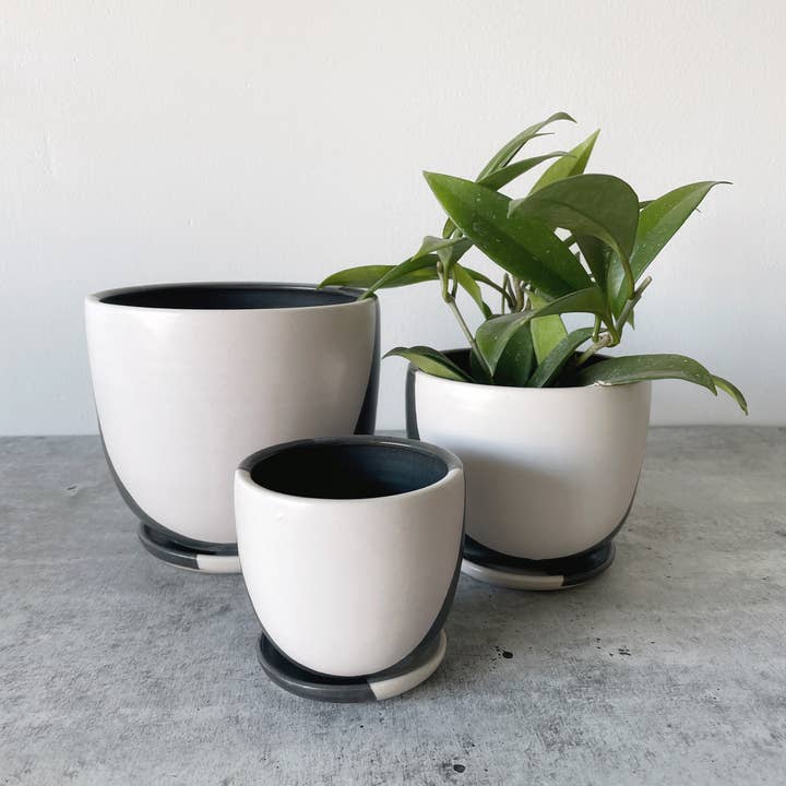 Little Fire Ceramics - Wholesale Plant Pot - Medium Classic Tabletop Planter