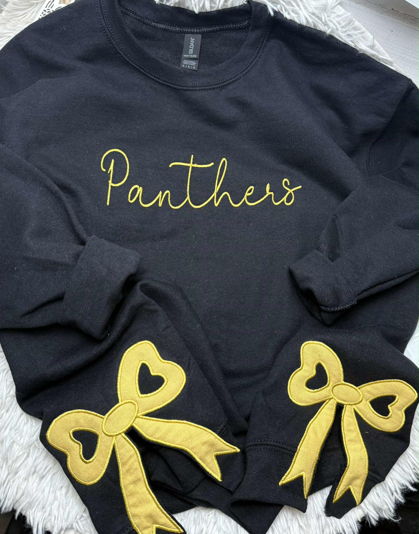 April's Sew Vinyl - Wholesale Sweatshirt - Unisex - Side Bow Custom Name Sweatshirt7