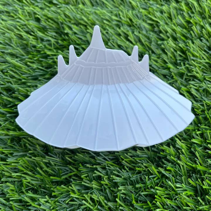 Pince à cheveux Space Ride pour la vente par Lavender Leviosa