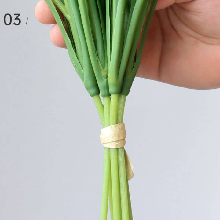 Sweet Home Deco - Wholesale Artificial Flowers - 11''T Soft Touch Faux Hyacinth Flower, Floral Bunch, 6 Stems