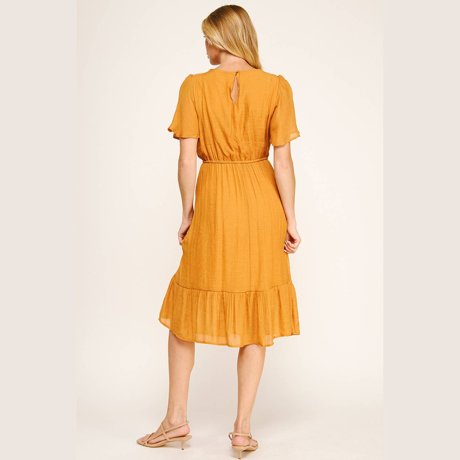 Winslow Collection - Wholesale Dress - Women's - FLUTTER SLEEVE NECKLACE DETAIL PRINTED MIDI DRESS17