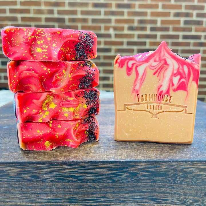 Hjemmedyrket - Gedemælk Bar Sæbe for engroshandel hos Farmhouse Lather