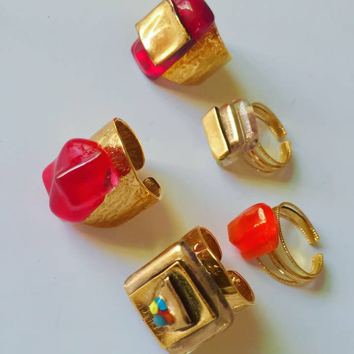 Rachel Ortiz - Wholesale Cocktail/Statement Ring - Fantasy brass & glass3