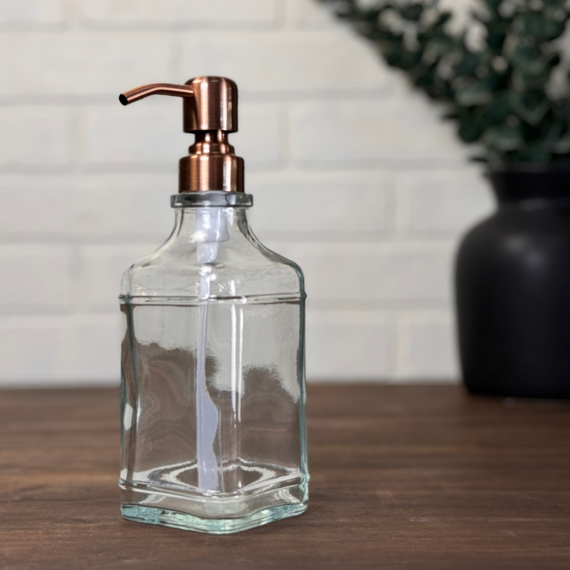 The Bottle Shoppe - Vente Distributeurs de savon - Distributeur de savon en verre Edison | 17 oz | Pompes en métal design4