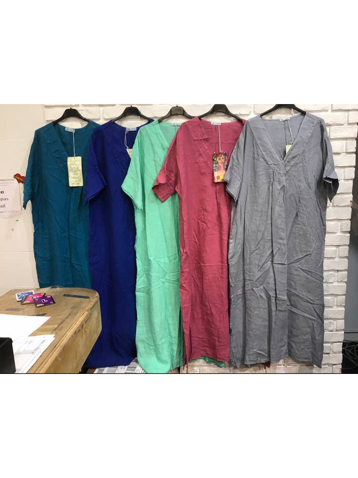 la maison des fibres naturelles - Wholesale Dress - Women's - Long dress v-neck 62733 100% linen31