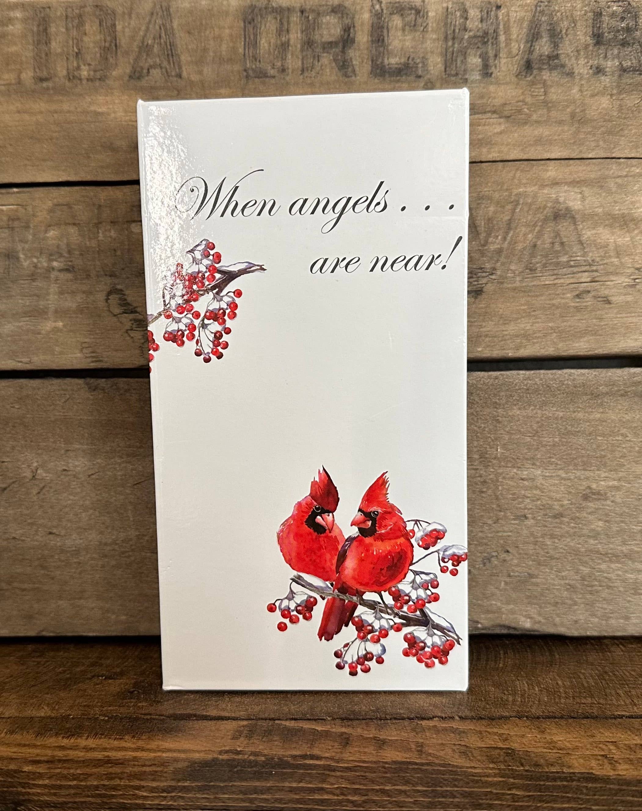 Carol Young Silver – wholesale Hänge-/berlockhalsband – Carol Young Silver halsband med två kardinalfåglar på en silverfärgad gren2