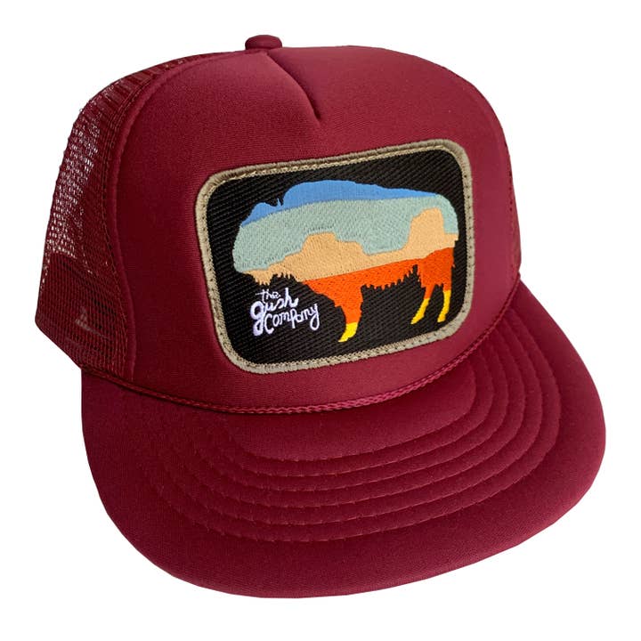 Cardinal American Buffalo Trucker - Bordure grise pour la vente par The Gush Company