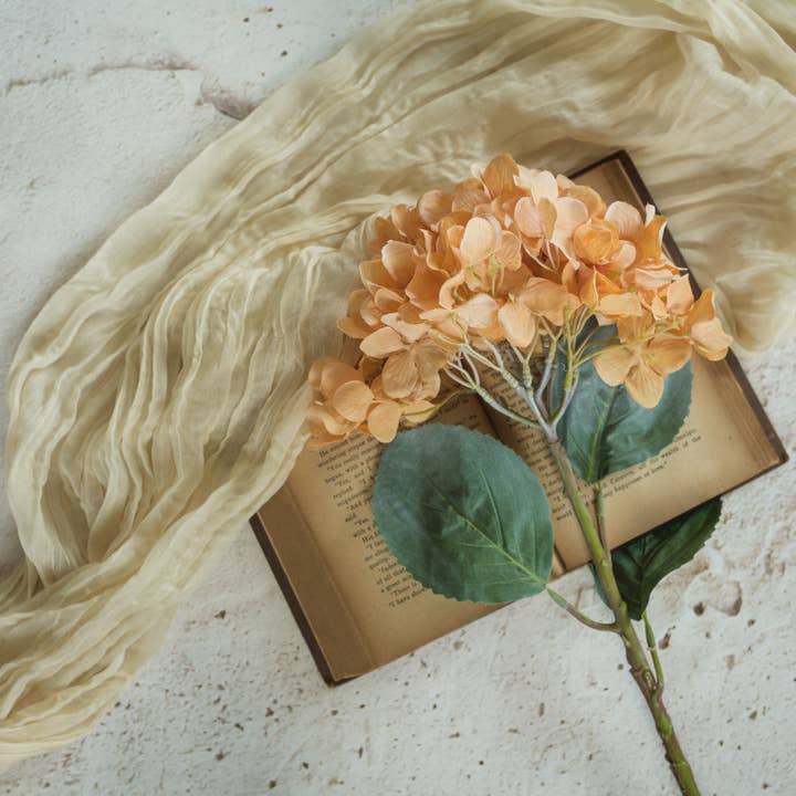 22" ORANGE HYDRANGEA SPRAY for wholesale by Ragon House