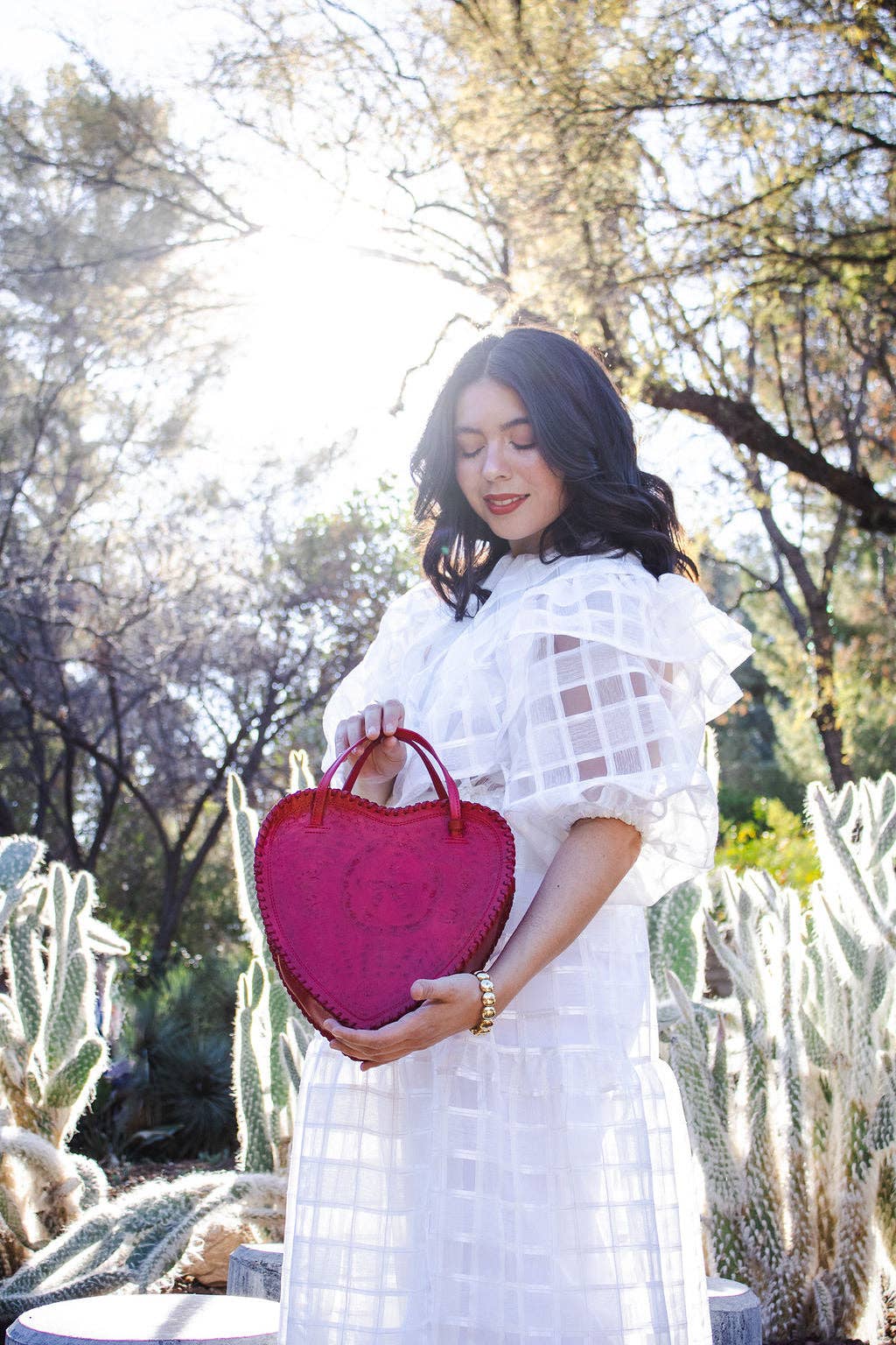 Adela Artisan Made LLC - Vente Sac à bandoulière – femme - Grand Sac à Main en Cuir Corazon en Rouge2