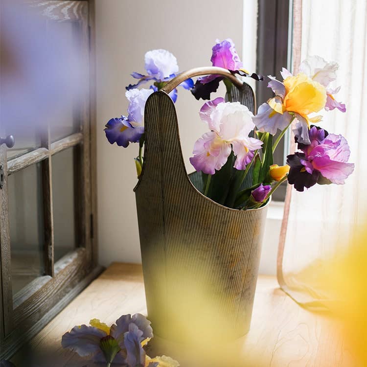 Rustic Reach - Wholesale Artificial Flowers - Artificial Iris Flower Stem 31.5" Tall4